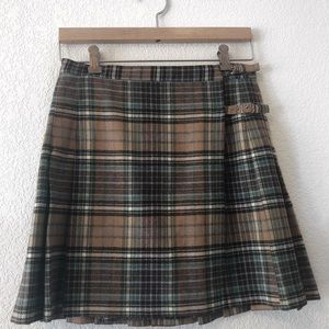 J Crew | Plaid Wool Skirt Buckles Size 6